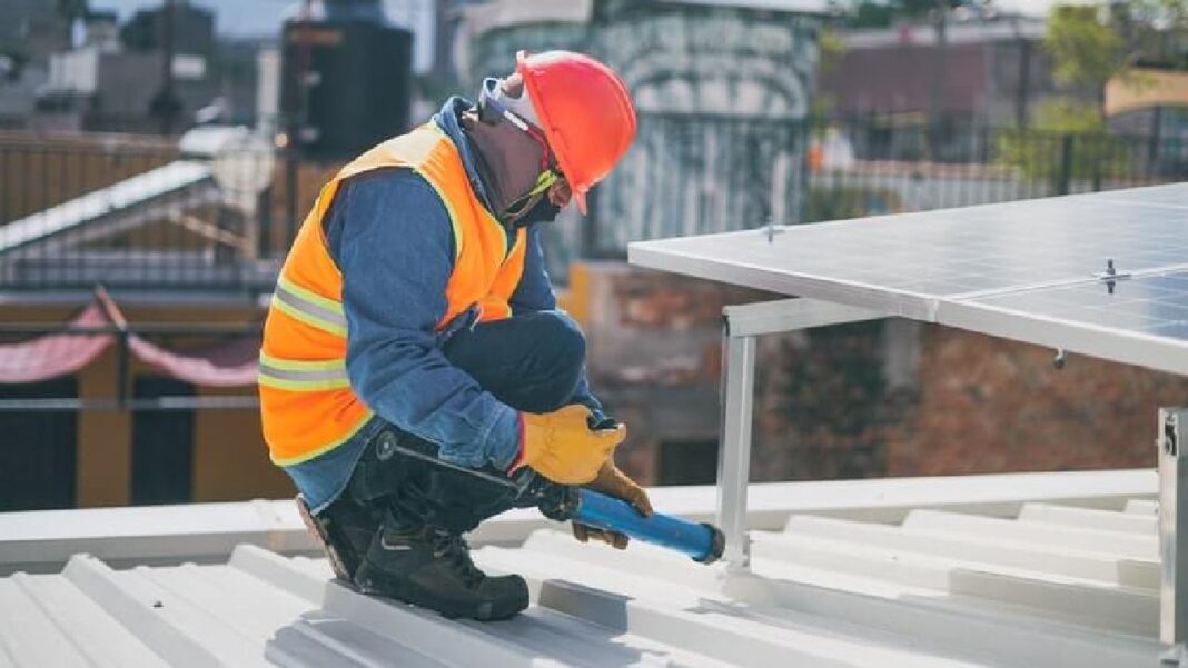 La tasa de desempleo bajó en agosto del 10.6% al 9.3%