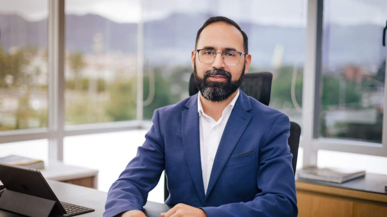 MinMinas anuncia paquete de medidas para evitar un apagón financiero de las empresas de energía en el país