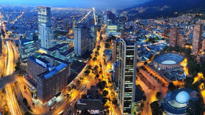 Bogotá redujo tasa de desempleo en agosto de 2023 ubicándola en 9,2% frente al 11,2% del año anterior