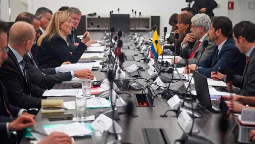 Colombia propone explorar nuevas fuentes de financiación para proyectos de desarrollo sostenible