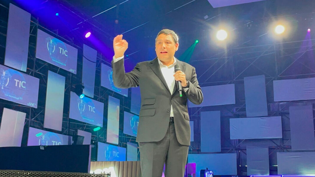 Este viernes 20 de octubre se realiza en la ciudad de Bogotá, el primer 