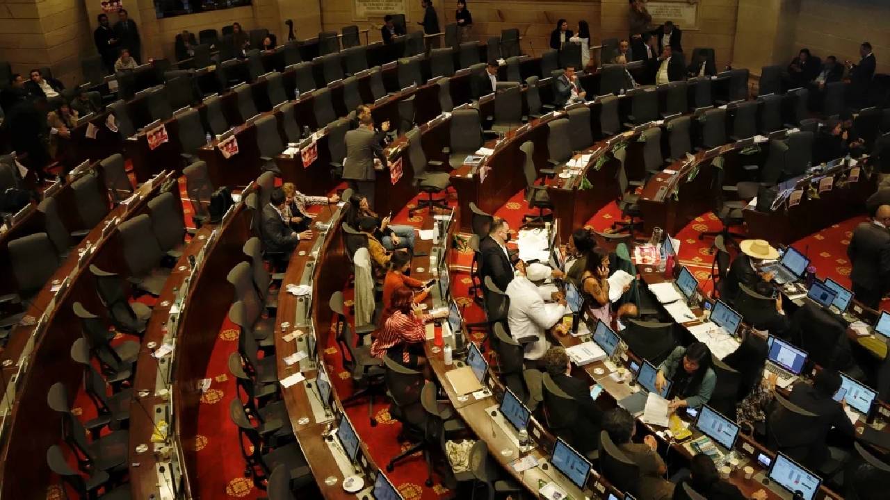 Reforma a la salud: Cámara aprueba bloque de artículos en segundo debate