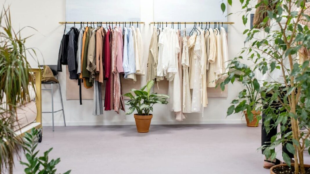 ¿Cuáles son los mejores consejos para abrir y administrar un comercio físico en Colombia?