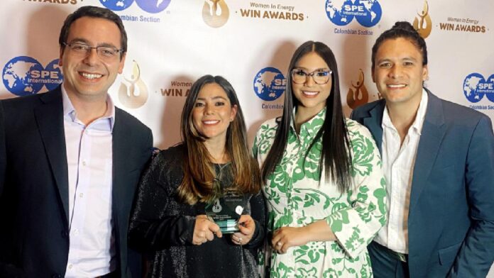 María Camila Rodríguez de GreenYellow fue galardonada en los premios WIN Awards 2023