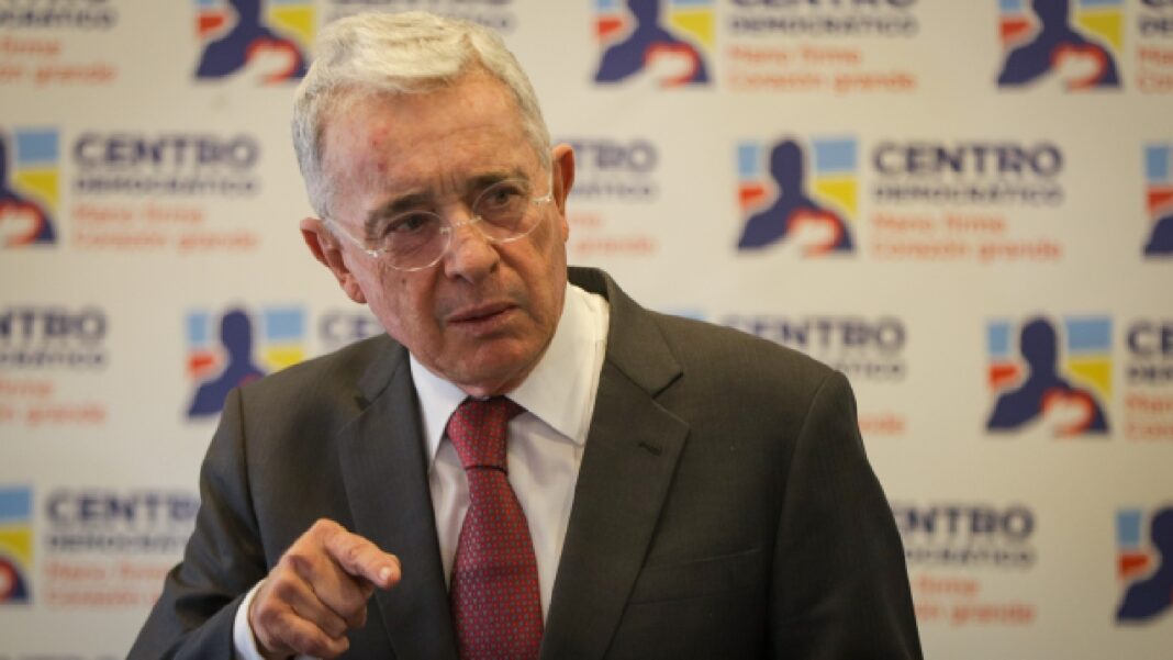 Uribe se pronuncia tras afirmaciones de Mancuso ante la JEP: 