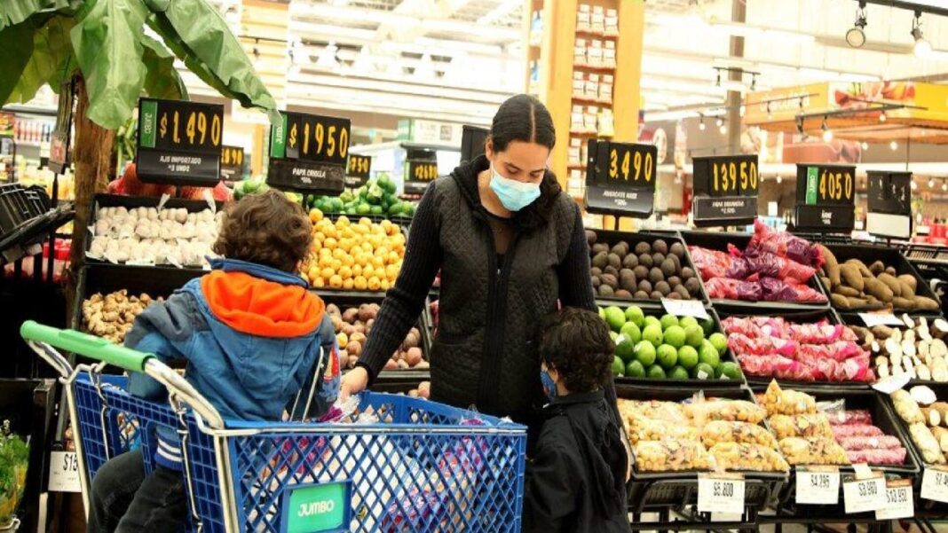 Dane: personas en clase media y alta aumentó en el 2022 en Colombia