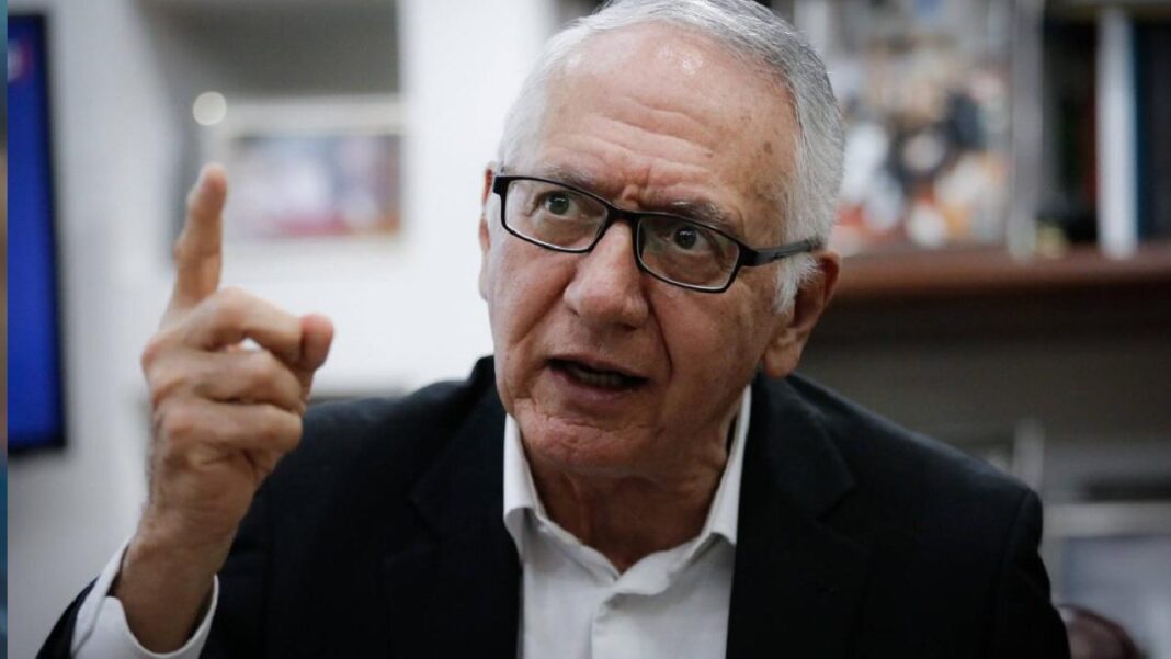 Ministro de Salud solicita auditoría forense a Sanitas para revelar detalles financieros