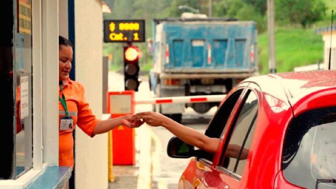 MinTransporte prepara alza en peajes desde julio del 2024