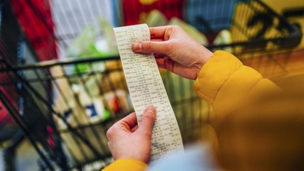 Confianza del Consumidor se desplomó a 20,9% en noviembre: estas son las razones