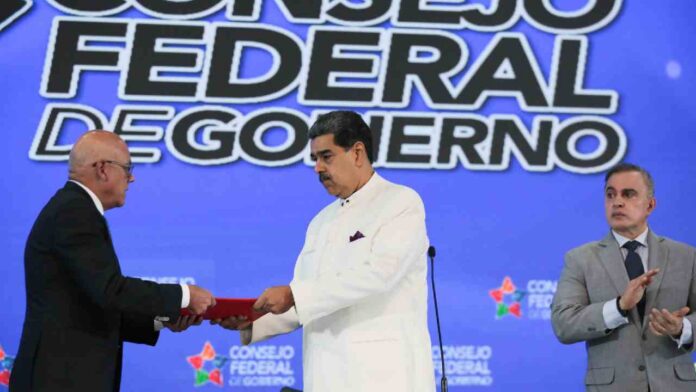 La amenaza de Maduro ante una región que mira en silencio