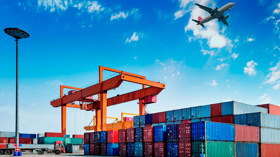 De acuerdo con el DANE, entre los meses de enero y octubre de 2023, las exportaciones cayeron un 14.2% con relación al mismo periodo de 2022.