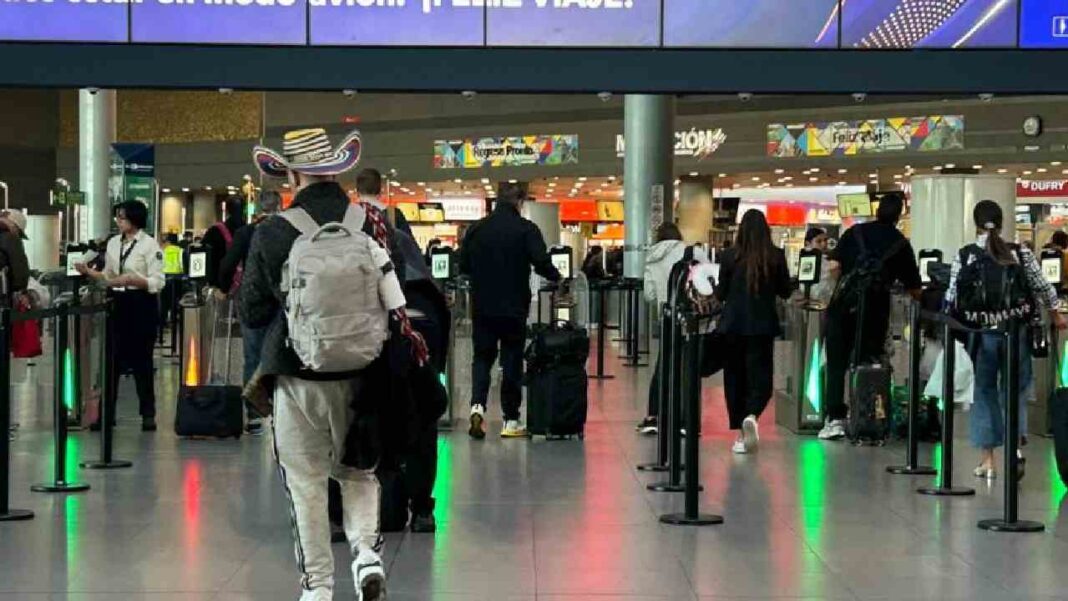 Aeronáutica Civil estima movilización de 11 millones de pasajeros para fin de año