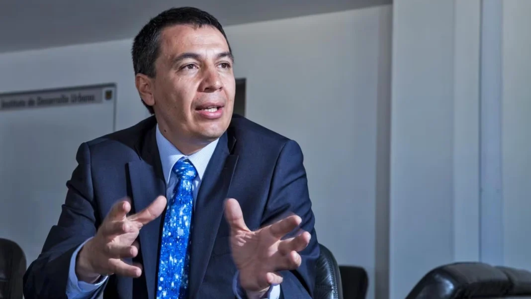 Ministro de Transporte plantea posible eliminación del descuento del 50% en el SOAT