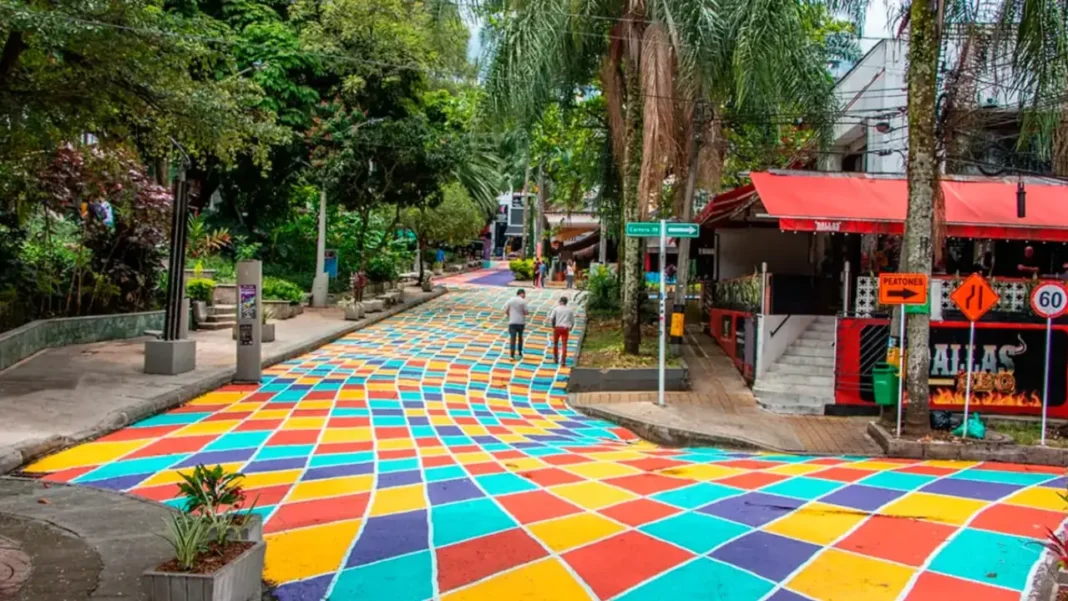 En el corazón de El Poblado, Medellín, un silencio incómodo se cierne sobre el comercio tradicional que, por más de una década, ha sido la columna vertebral de la zona. Restaurantes y cafeterías, que alguna vez sirvieron como íconos de la ciudad, ahora enfrentan una realidad marcada por una transformación abrupta.