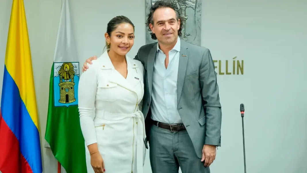 Paula Andrea Palacio fue elegida por los 10 alcaldes que integran el Área Metropolitana del Valle de Aburrá y se convierte en la primer mujer líder en 43 años de historia.