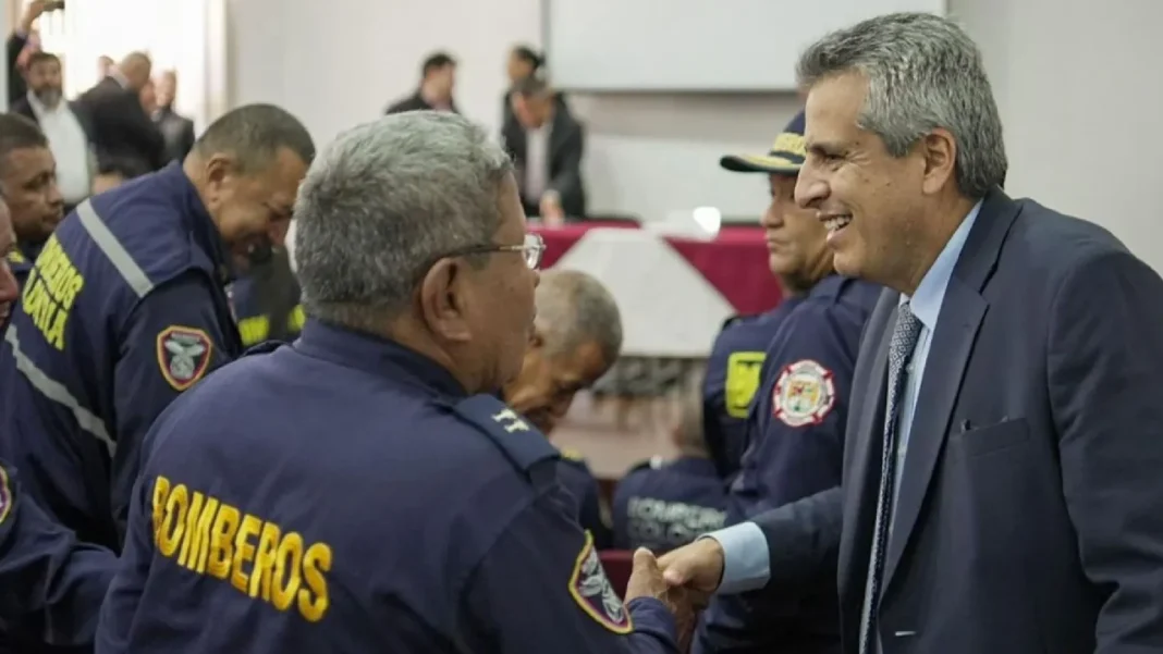 ¡Hay acuerdo! Gobierno Nacional pagará la deuda que tiene con los bomberos