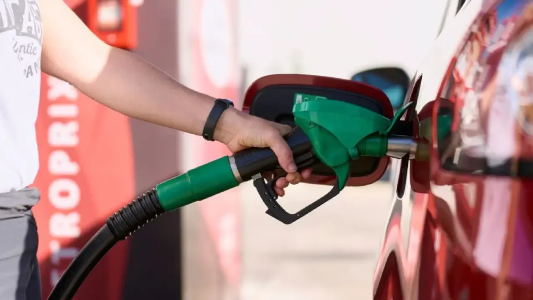 No subsidian la gasolina en Colombia, pero ponen al país a subsidiar a los transportadores