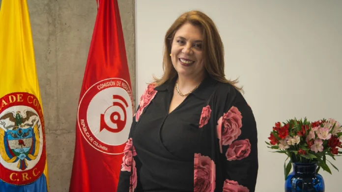 Confirman a Lina María Duque Del Vecchio como nueva Directora Ejecutiva de la CRC