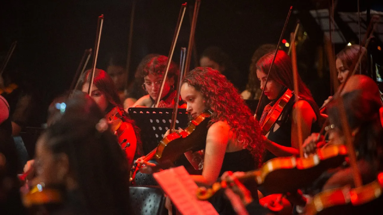 Iniciativas culturales en Medellín: 6.300 estudiantes se suman a la Red de Música