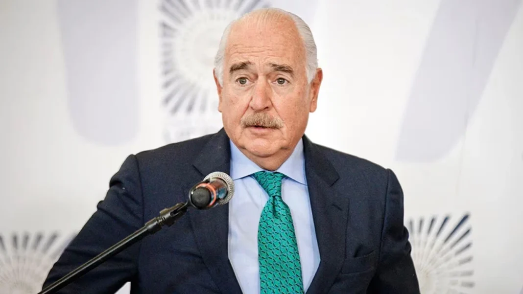 Andrés Pastrana advierte sobre amenazas a la democracia en Colombia por parte de Gustavo Petro
