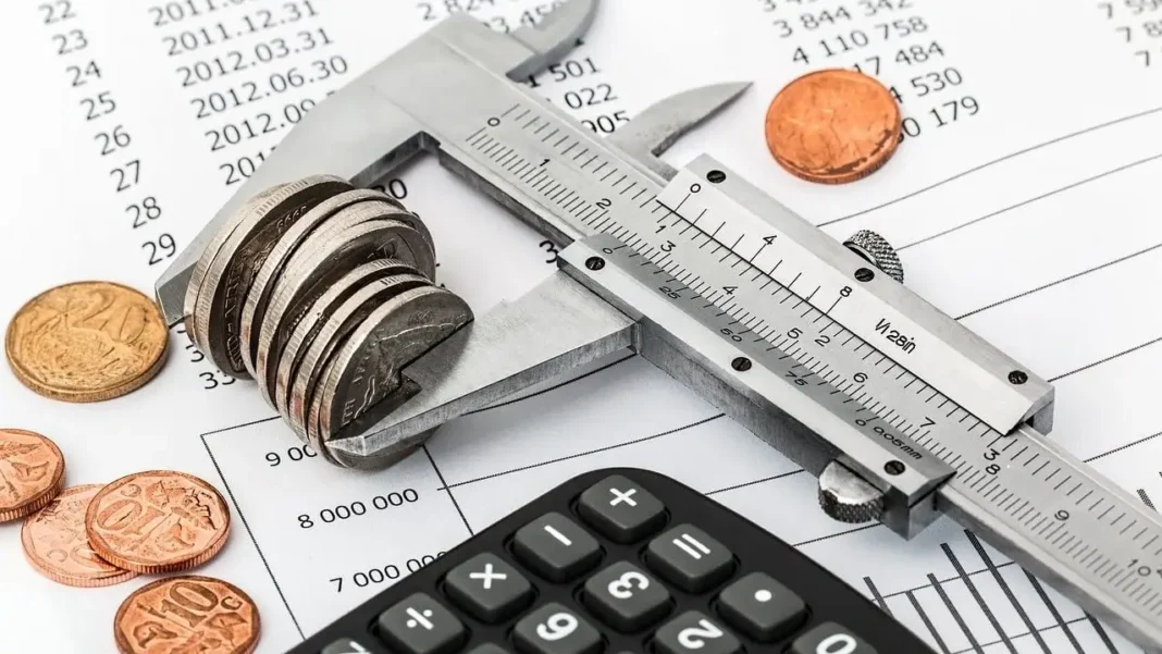 Moody’s señala que Colombia está llevando la regla fiscal a un sector poco manejable