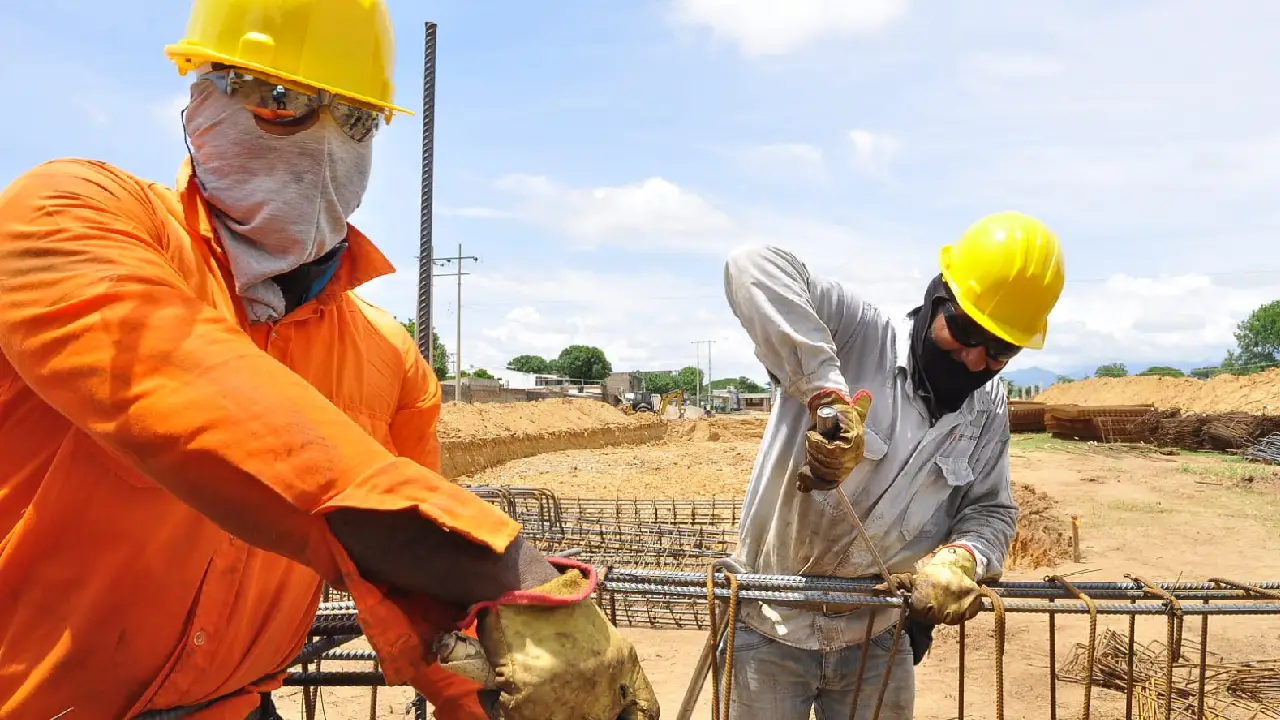 Camacol Antioquia: construcción de viviendas en el departamento genera casi 400.000 empleos