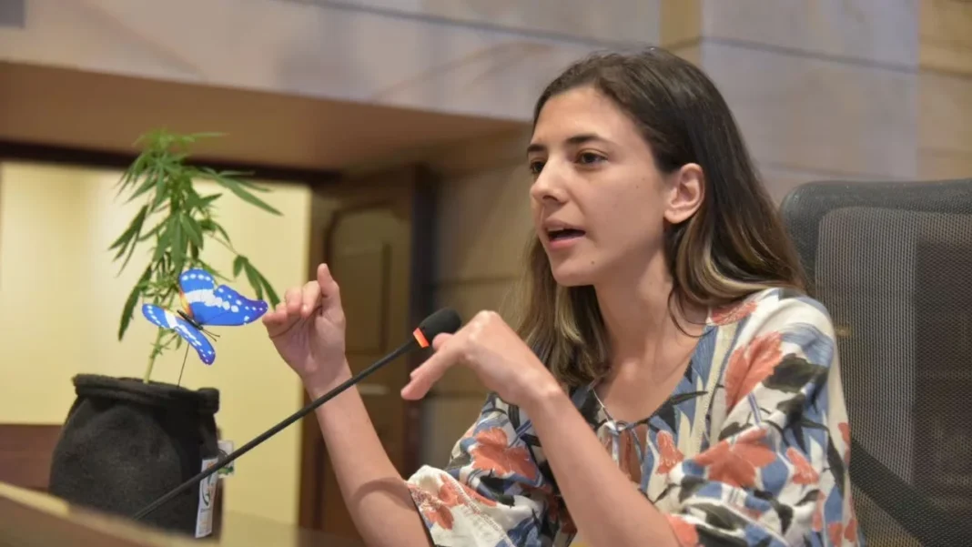 Susana Boreal desafía decreto de la Alcaldía de Medellín sobre prohibición de consumo de drogas en espacios públicos