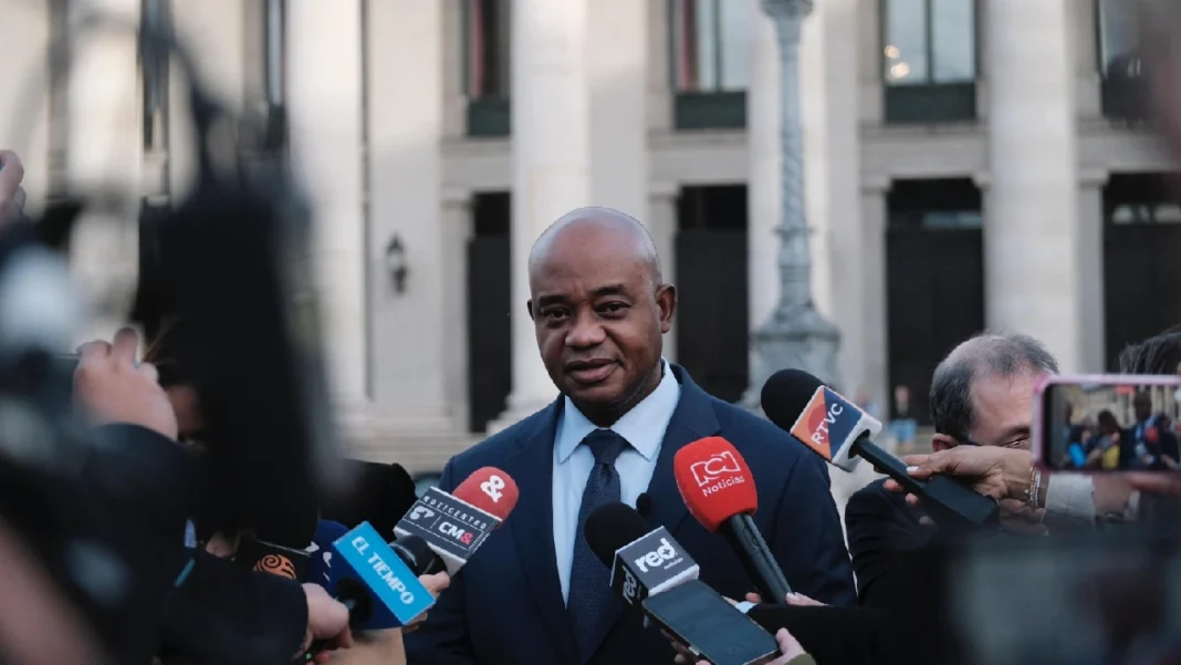 Canciller de Colombia reconoce conversaciones con el Gobierno de Venezuela sobre el régimen de Maduro