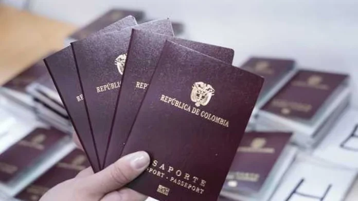 El Ministerio de Relaciones Exteriores de Colombia adjudicó el contrato de pasaportes a la empresa Thomas Greg & Sons