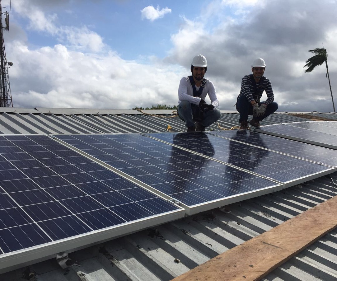 Paneles solares en la costa Caribe: Un "Plan Marshall" para la región