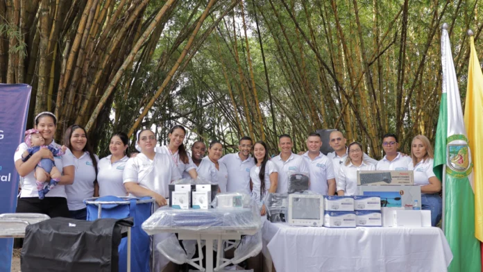 En una búsqueda por fortalecer la atención médica en el Nordeste antioqueño, Aris Mining ha donado 259 equipos médicos a hospitales de la región.