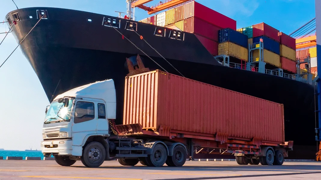 Las exportaciones colombianas durante el mes de enero de 2024, mostraron un leve alza del 1,3% con respecto al mismo periodo del año anterior.