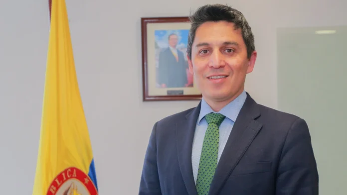 Cambios en el DNP: renunció el subdirector de prospectiva, Miguel Gallego, tras la llegada de Alexander López