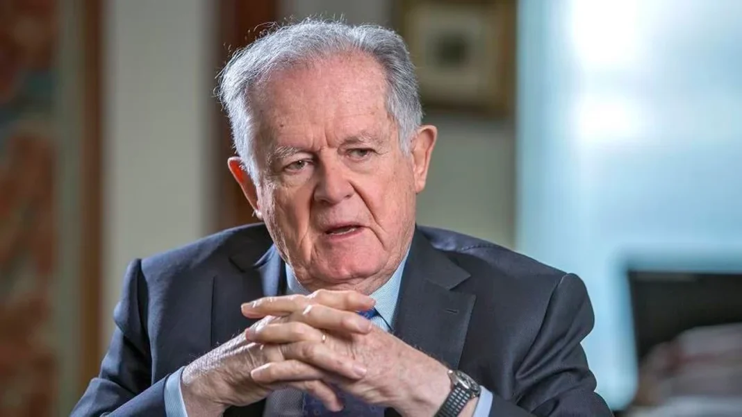 Sarmiento Angulo se retira de la Junta Directiva de Grupo Aval