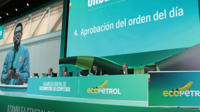 Asamblea de Ecopetrol se desarrolla en medio de tensiones: Roa se defiende y hay cambios en la Junta Directiva