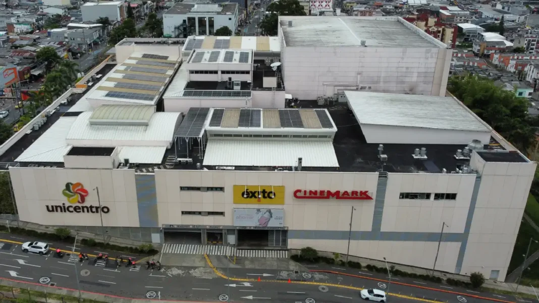 EPM potencia energías limpias en el Quindío con instalación del primer sistema solar fotovoltaico en centro comercial