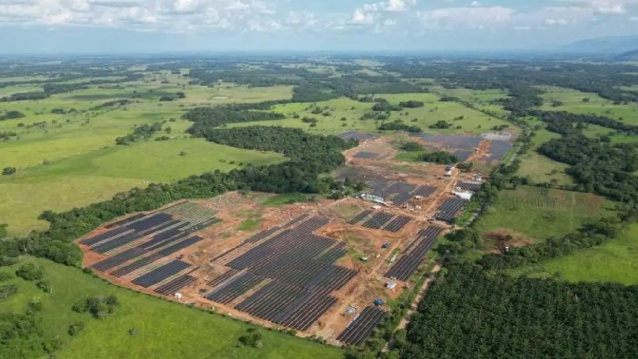 GreenYellow y Banco de Bogotá forjan alianza para proyectos de energía solar en Colombia