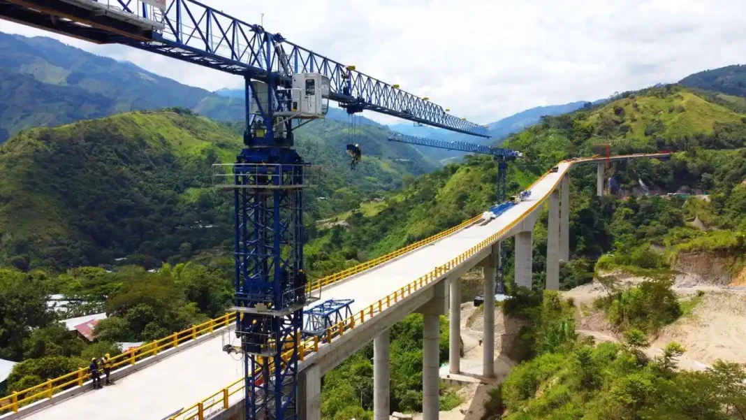 La infraestructura es clave para mover la economía del país