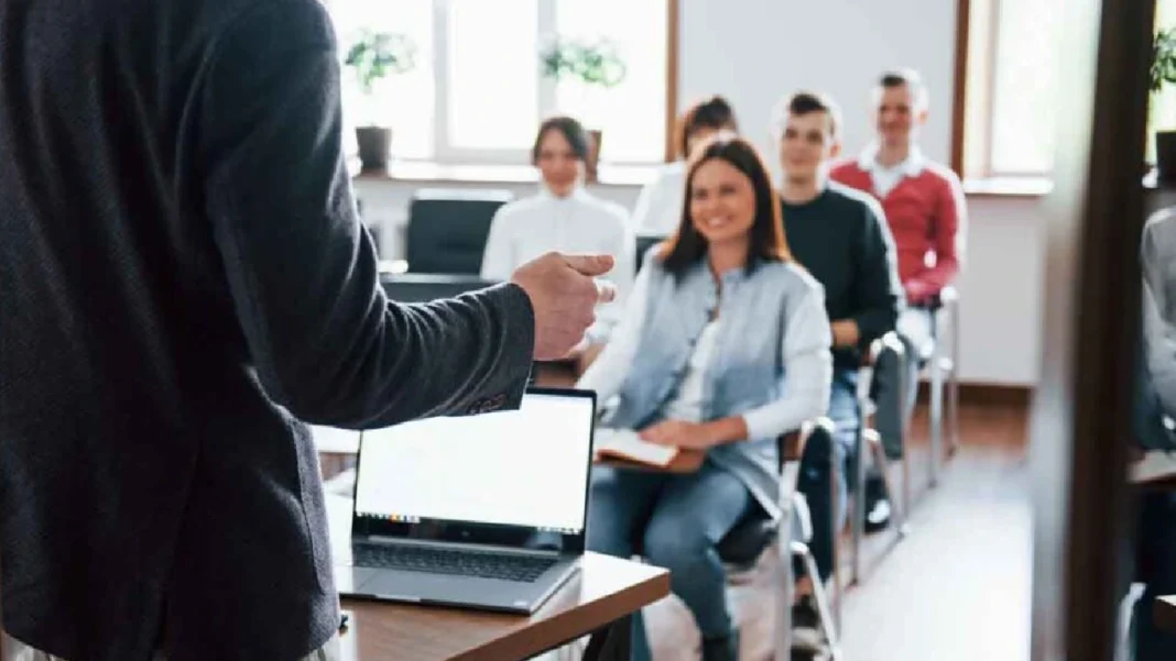 Informe de EF revela el estado del dominio del inglés en Colombia y América Latina