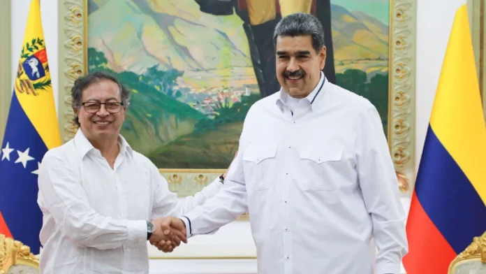 Depender de Maduro