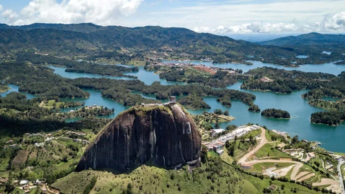 Crece un 19% la demanda de paquetes turísticos durante Semana Santa en Colombia