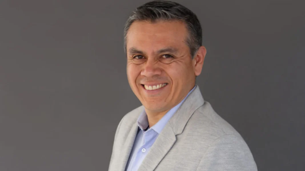 David Alemán, director de Ventas para Colombia y Suramérica de Avianca ve a Medellín como una ciudad de impulso y desarrollo para la compañía aérea.