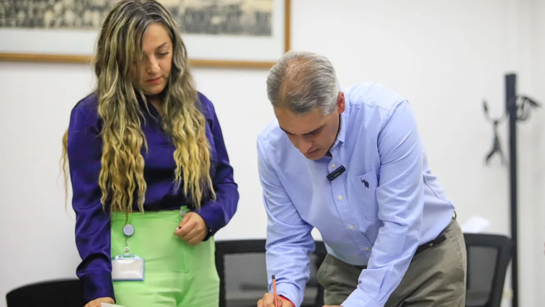 Andrés Julián Rendón presentó el Plan de Desarrollo de Antioquia para el periodo 2024-2027, ante la Asamblea del departamento, que consta de cinco líneas estratégicas a desarrollar en el departamento.