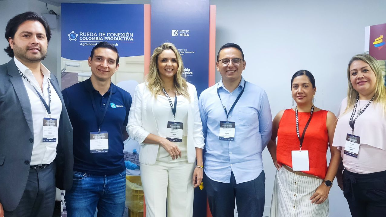 Rueda de Conexión Colombia Productiva es un espacio, especializado en agroindustria y agrotech, que contó con nueve mesas de trabajo para que mipymes proveedoras ampliaran sus conexiones con empresas ‘anclas’, para formar parte de sus cadenas de valor.