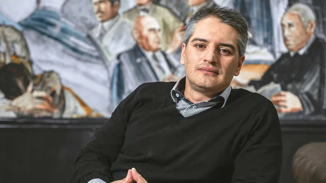 Gobernador de Antioquia analiza demoler casas y hoteles para combatir la explotación sexual de niños y adolescentes en Medellín