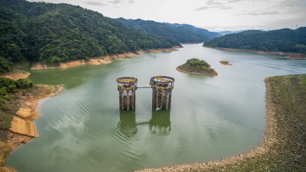 Crisis energética en Colombia: embalses bajan al 29,78%