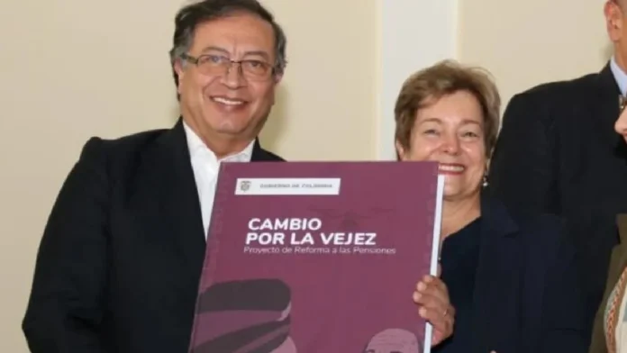 Fedesarrollo entregó un balance del impacto fiscal que tendría la nueva reforma pensional en Colombia que ampliaría el déficit económico del país.