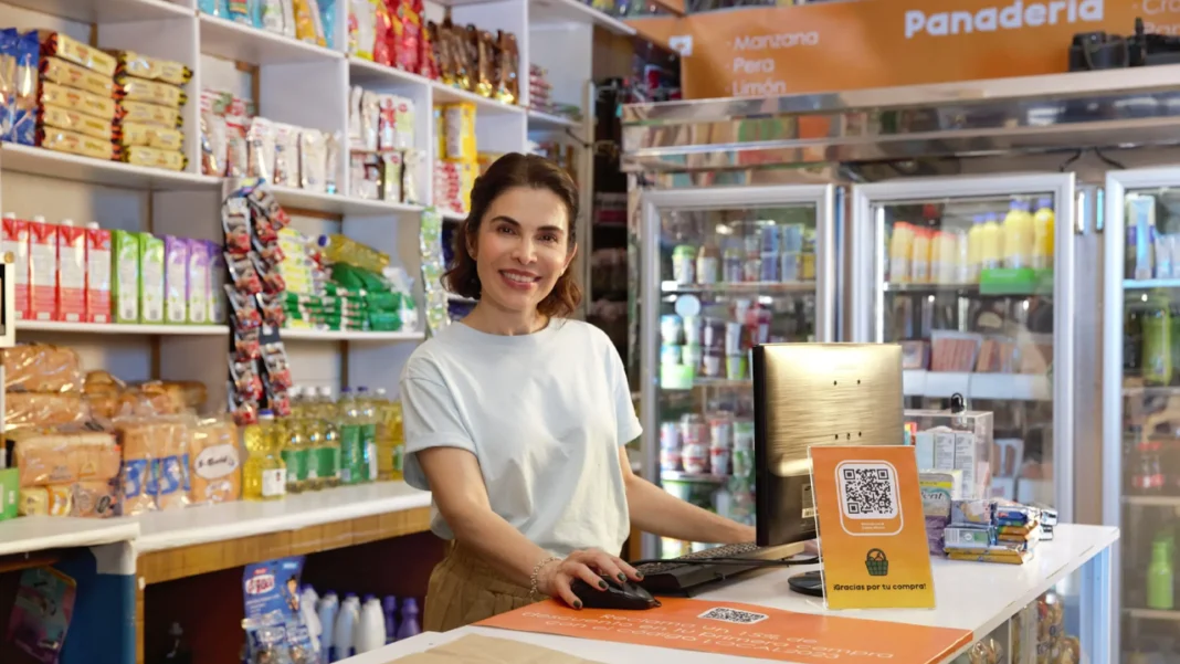 En abril de 2024 la confianza de comerciantes colombianos tuvo un leve aumentó de 1,2 puntos porcentuales, comparado con el mismo periodo del año anterior. Sin embargo la confianza del sector industrial sigue en territorio negativo.