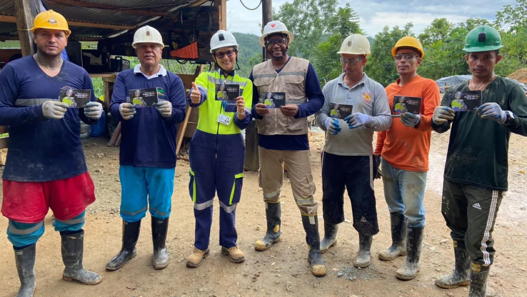 Aris Mining impulsa la formalización de pequeños mineros en Antioquia y Caldas