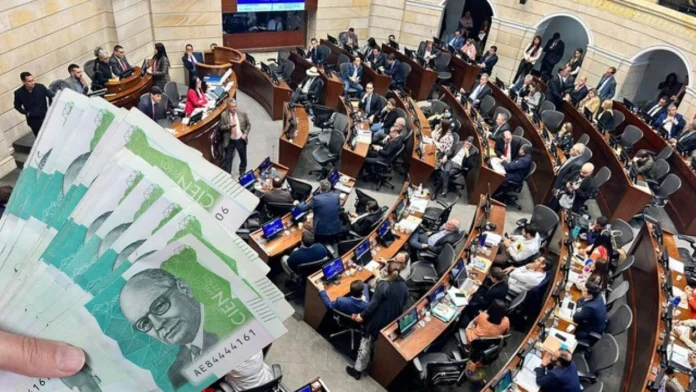 Con el nuevo reajuste salarial los congresistas pasarán a ganar 48,1 millones, una cifra que para muchos colombianos que viven con un SLMV no ha caído nada bien.